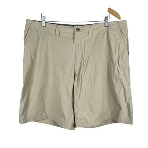 Patagonia Mens Outdoor Hiking Shorts Size 40 Beige‎ Nylon Flat Front Camping